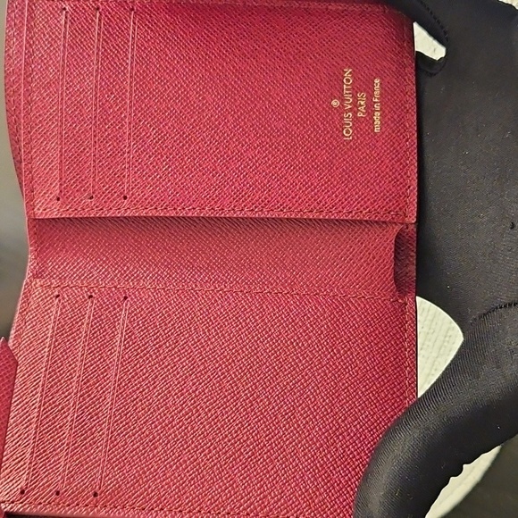 Authentic BRAND NEW Louis Vuitton Brown Monogram Victorine Wallet - Picture 7 of 13